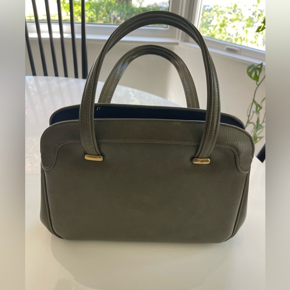 Beautiful Vintage Olive Green Leather Handbag - Picture 1 of 7